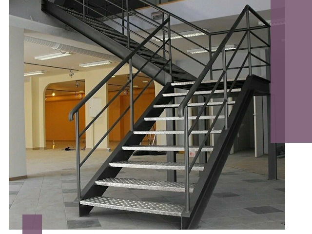 Лестницы для офиса в Кунгуре: изготовление, монтаж, демонтаж