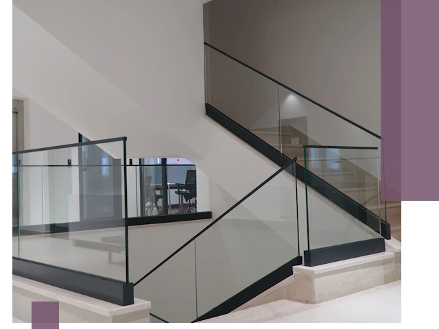 Стеклянные перила премиум-класса с установкой в Кунгуре