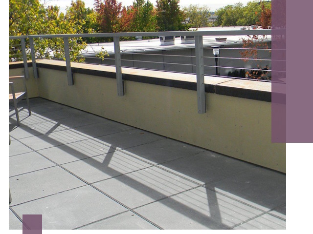 Металлические парапеты под ключ в Кунгуре: монтаж и изготовление